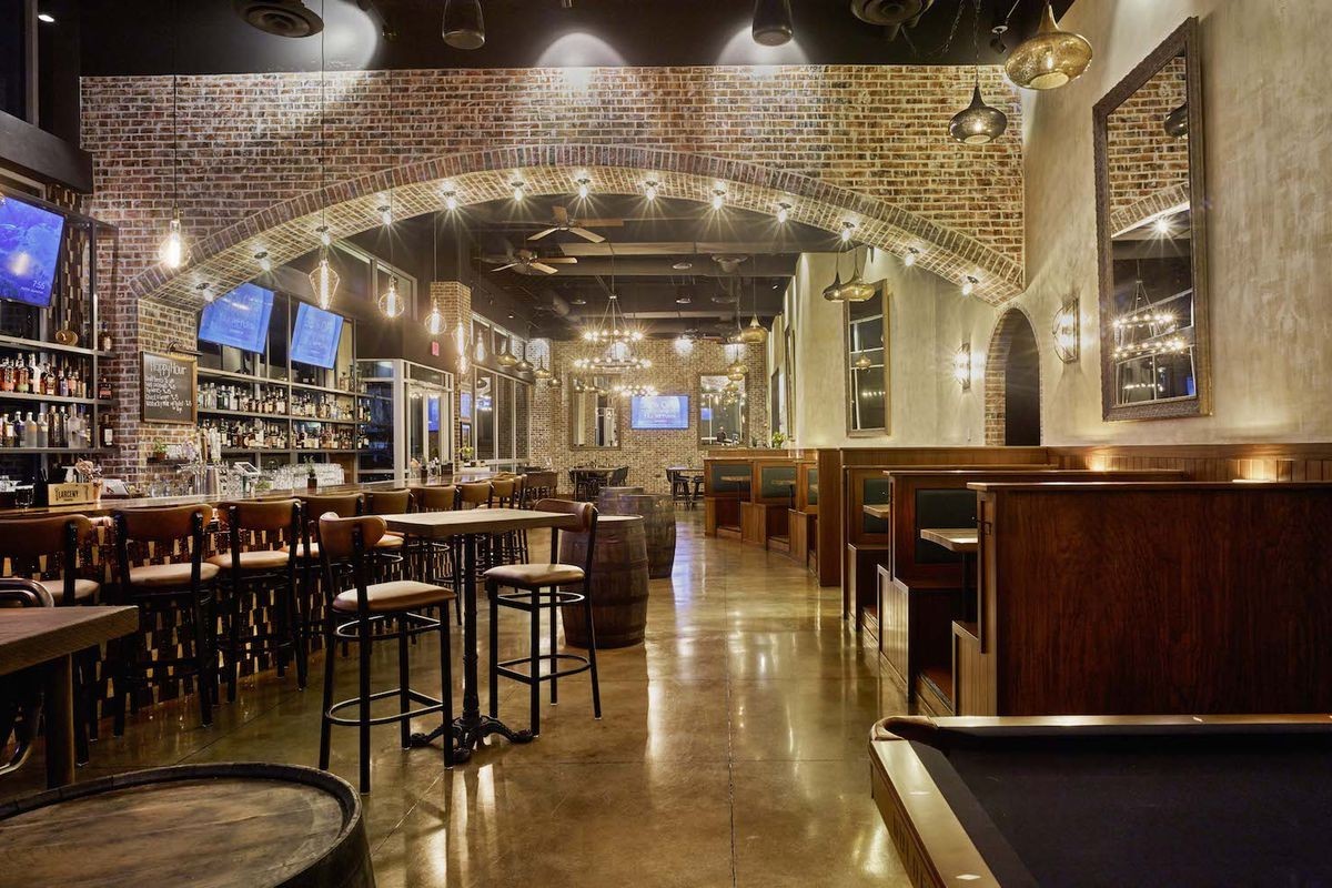 Frankie's Uptown