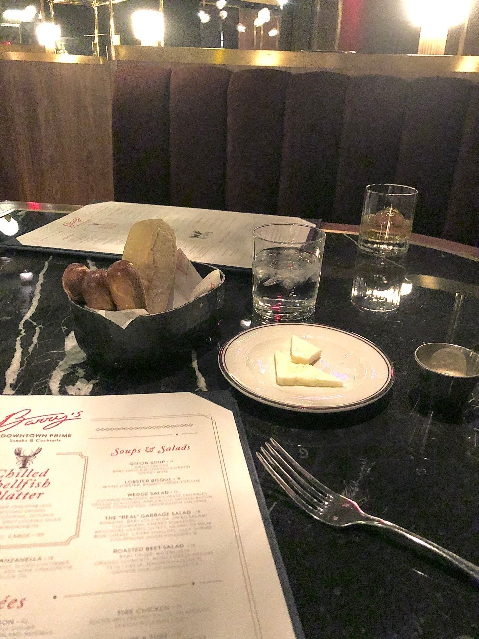 What It’s Like To Eat at Barry’s Downtown Prime Inside Circa Las Vegas