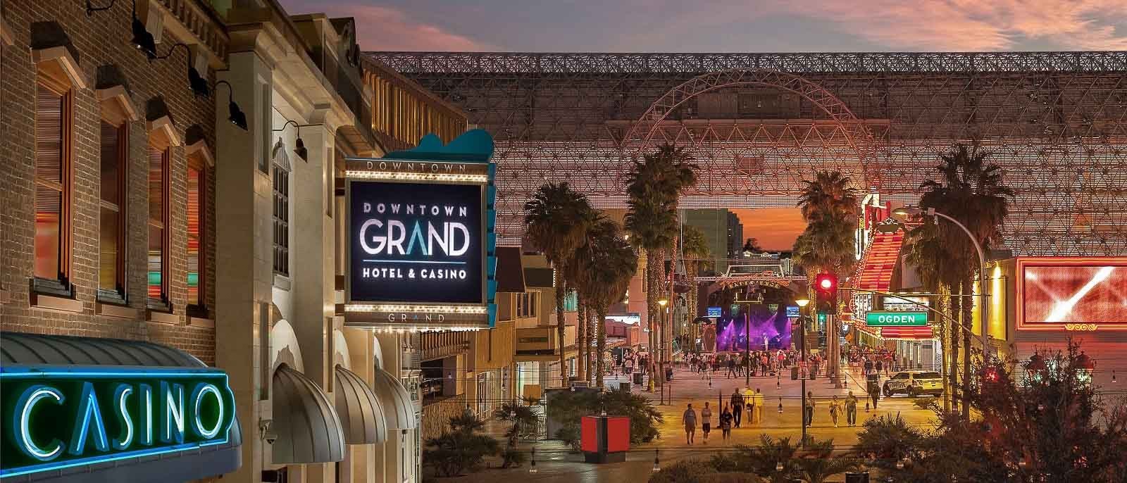 Downtown Grand hotel and Casino