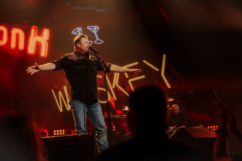 Blake Shelton Expands Caesars Palace Residency with 2026 Shows