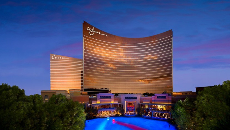 6 Best Bachelor Party Hotels in Las Vegas
