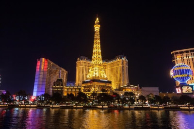 Architectural replicas in Las Vegas