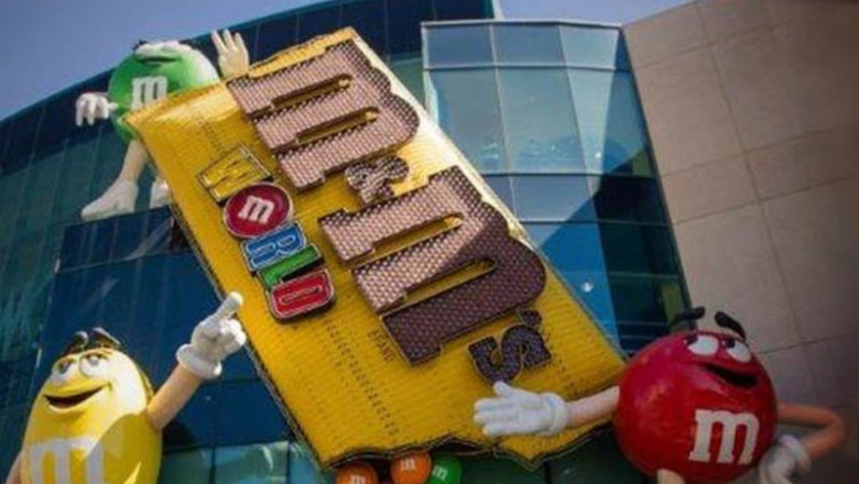 Visit the Giant M&M’s Store on The Strip