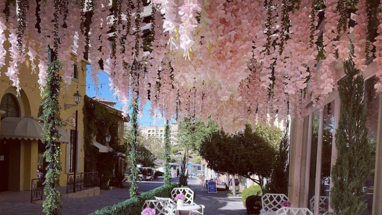 Try This Instagram-Worthy Restaurant on the Water at Lake Las Vegas