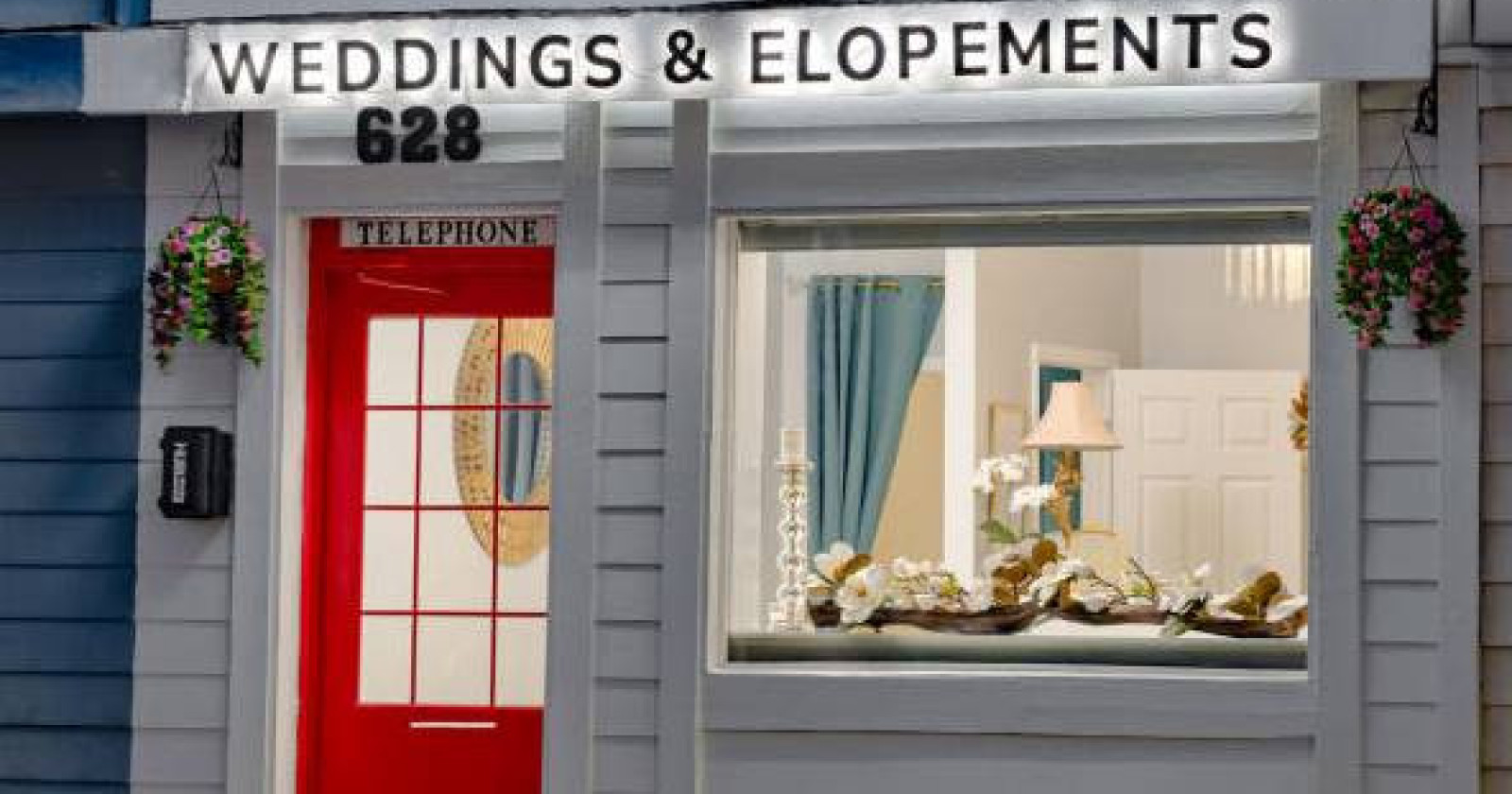Say I Do Chapel Opens on Las Vegas Boulevard for Weddings